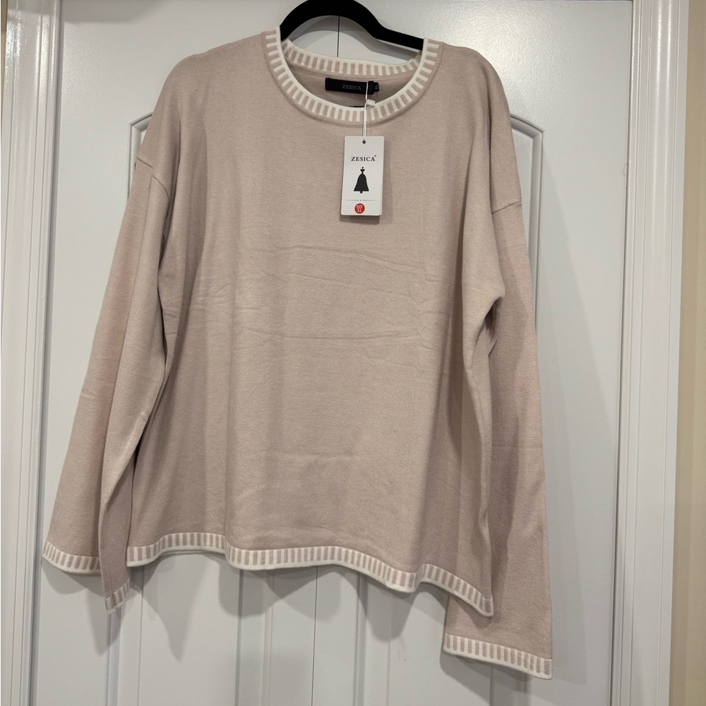 Women's Cream Crew Neck Sweater